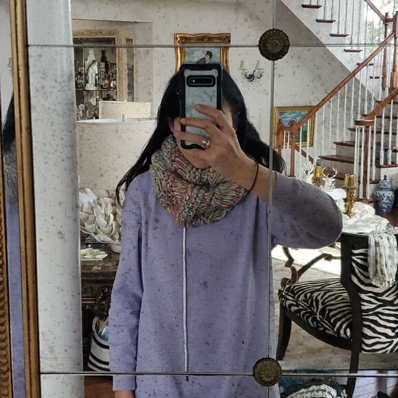 2 AEO Endless Scarves, 1 Rainbow 🌈 - Picture 9 of 11